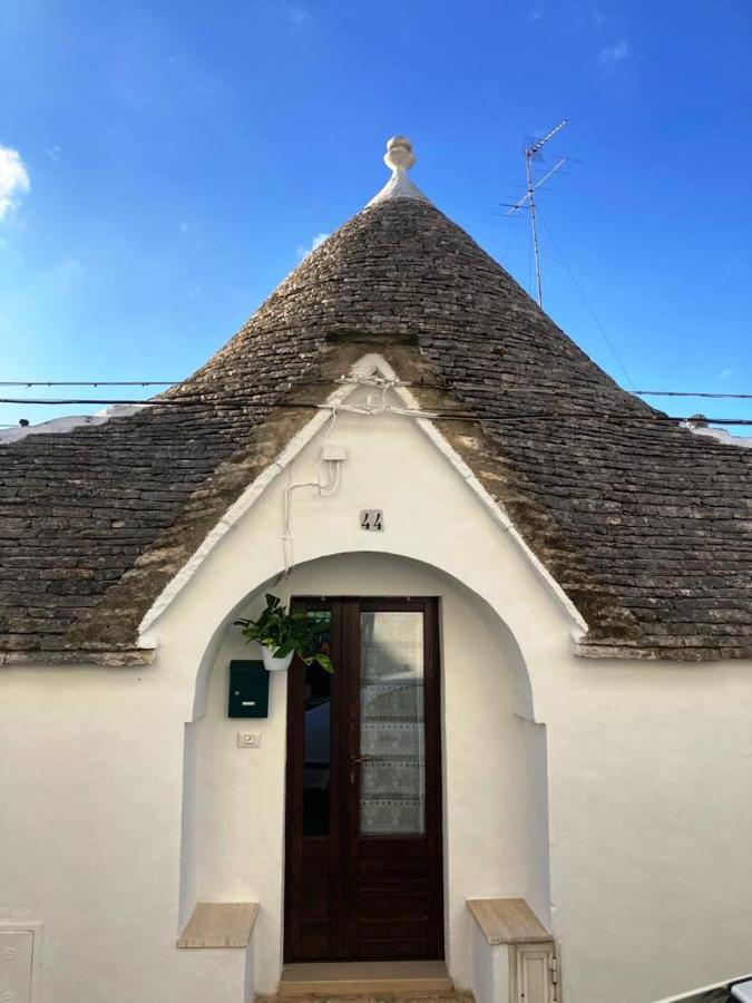 알베르벨로 Trullo Il Nespolo 아파트 외부 사진